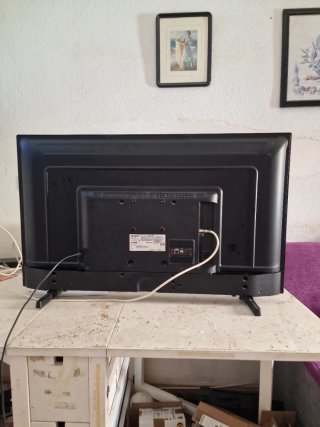 Smart TV Hitachi 43 Negra