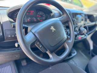 Peugeot Boxer CAJA ABIERTA 11/2021 2.2BlueHdi 140c