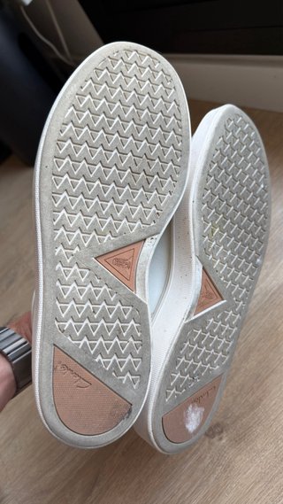 Zapatos Clarks Cuero Blancos Elegantes