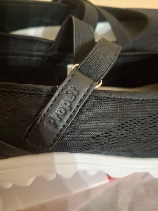 Scarpe donna Propét nere