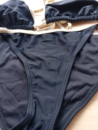 Bikini Calzedonia Negro y Dorado Tallas varias