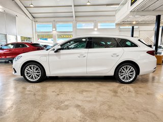 SEAT León SP 1.4 eHybrid DSG SS Xcellence Go L