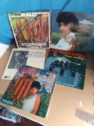 LIQUIDACIÓN DE LP, POR POCO TIEMPO,,2€ UNIDAD