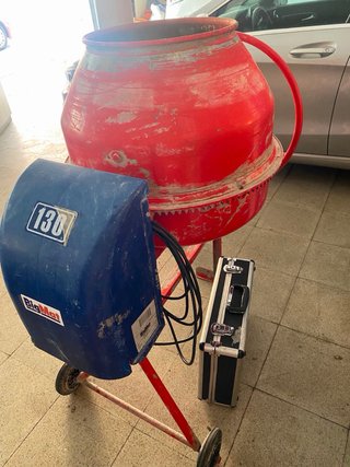 Hormigonera 130L Roja