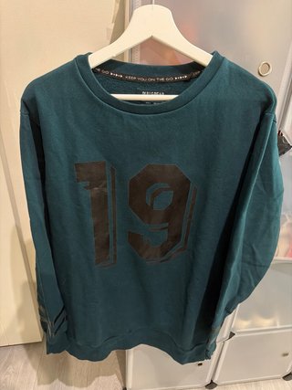 Lote 7 sudaderas: Zara, Hollister, Pull&Bear y más