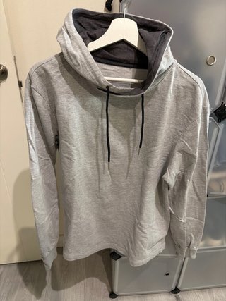 Lote 7 sudaderas: Zara, Hollister, Pull&Bear y más