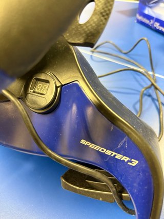 Fanatec Speedster 3 PS2 Volante y Pedales