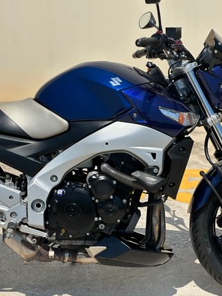 Suzuki GSR 600 Naked 2006