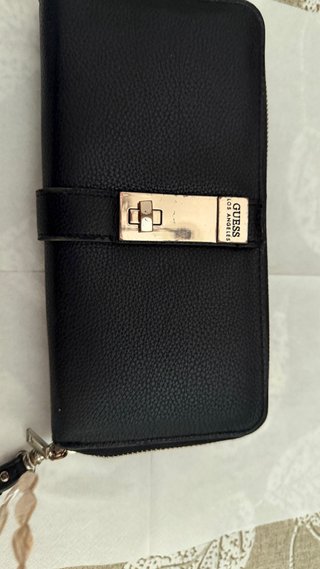 Billetera Guess Negra