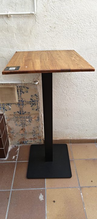 Mesas altas madera y hierro (2 uds)