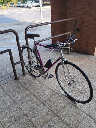 Bicicleta de carretera marca vitus