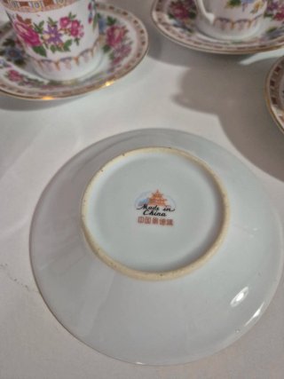 Juego 4 tazas con platos porcelana china