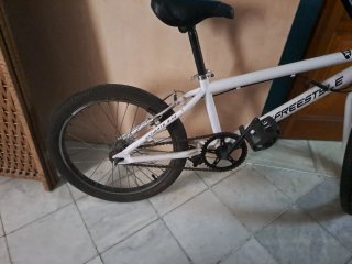 Bicicleta BMX 20 pulgadas