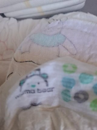 36 Pannolini Huggies e mama bear