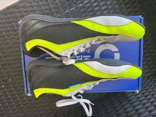 Scarpe Sparco bianche e gialle