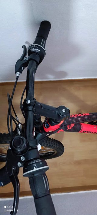 Bicicleta B'Twin Rockrider 24
