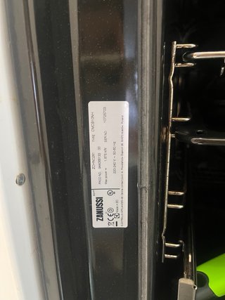Horno Zanussi ZOHNC2X1 acero inox perfecto estado