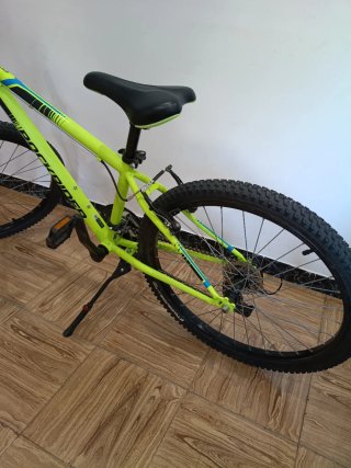 Bicicleta Rockrider ST500 24
