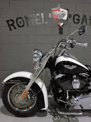 Harley Davidson Softail Deluxe