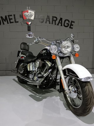 Harley Davidson Softail Deluxe