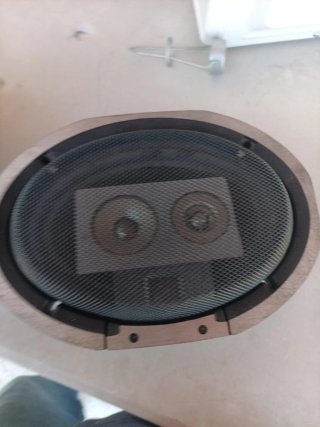 Altavoces JBL