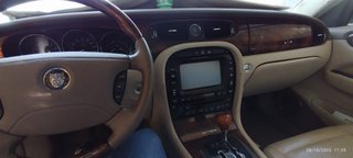 Jaguar XJ6 - 3.0 V6 Automático.