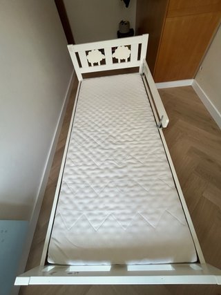 Cama infantil Ikea