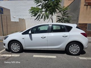 Opel Astra 2013