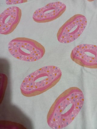 Maglietta bambina con stampa ciambelle  taglia S