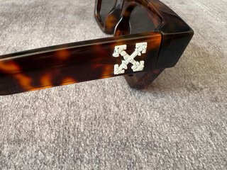 Gafas de Sol Off-White Tortoise