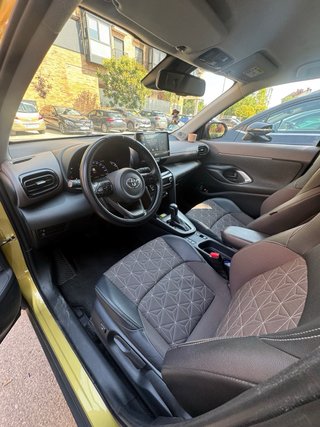 Toyota Yaris Cross Bi-tono Hybrid 120H e-CVT Style