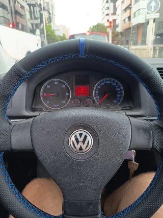 Volkswagen Golf 2004