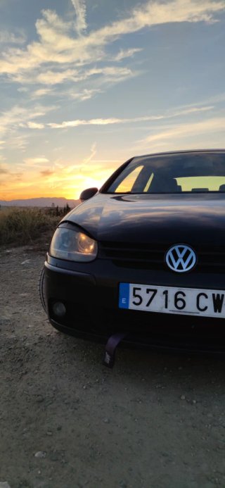 Volkswagen Golf 2004