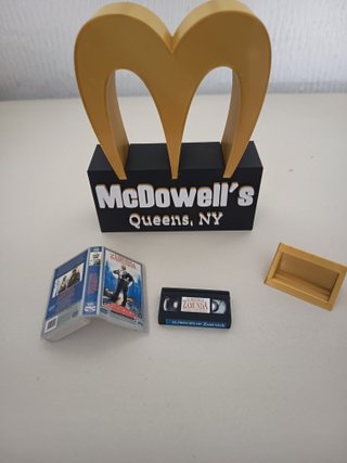 VHS El Príncipe de Zamunda en miniatura con logo