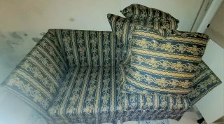 Sofá Vintage Azul y Dorado