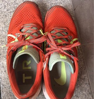 Zapatillas Nike Trail Running Naranja y Verde
