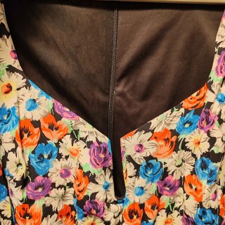 Vestido floral manga larga