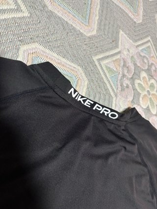 Camiseta Nike Negra Compresión Manga Larga Talla M