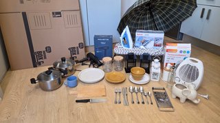Lote hogar: electrodomésticos y menaje - 90 €