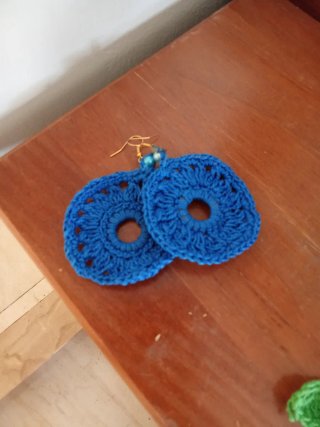 Artesanía: Pendientes, bolsos, collares, pulseras