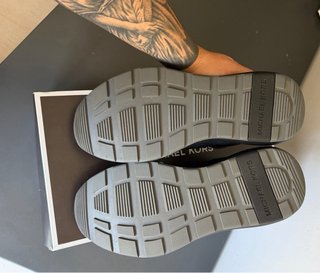 Zapatillas Michael Kors Negras y Grises