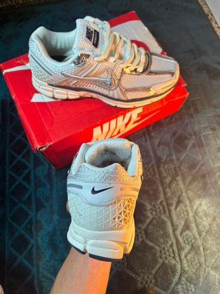 Nike Vomero 5 Plata/Blanco