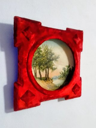 Plato antiguo  pintado a mano
