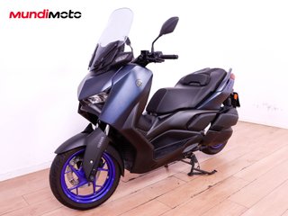 YAMAHA X-MAX 300