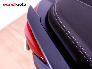 YAMAHA X-MAX 300