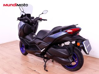 YAMAHA X-MAX 300