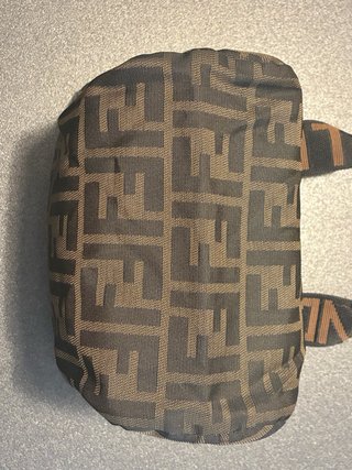 Pochette Fendi Zucca