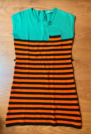 Vestido mini ceñido punto y2k