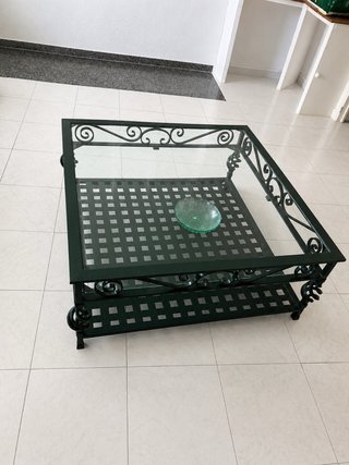 Mesa centro hierro forjado y cristal