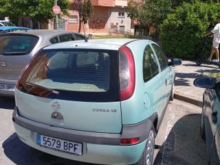 Coche Opel corsa